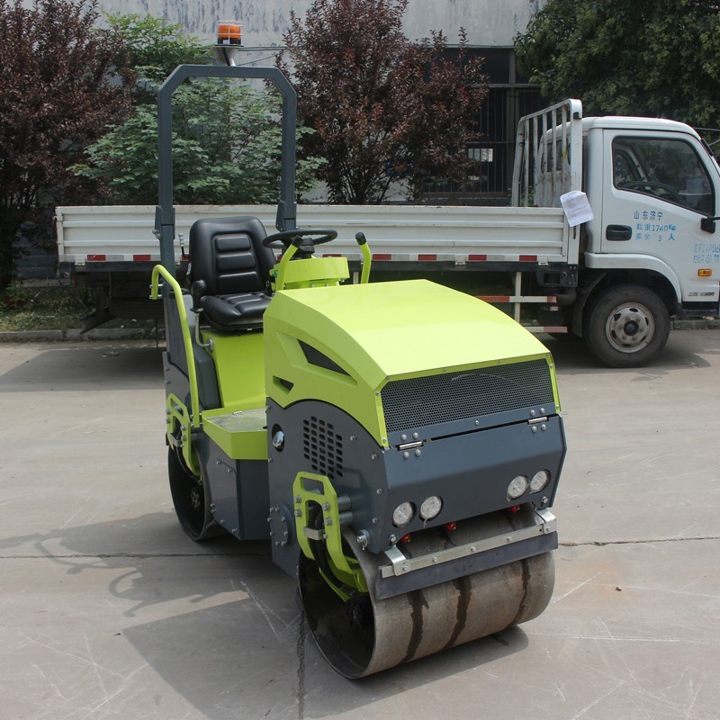 振動異常的小型壓路機，大概率是振動軸承出現(xiàn)了問題