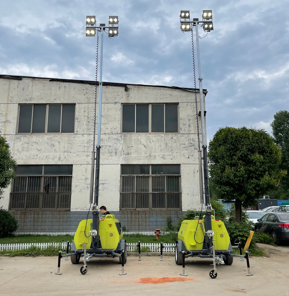 持續(xù)交貨中！山東思拓瑞克20臺9米移動照明燈車陸續(xù)發(fā)貨發(fā)往蒙古國